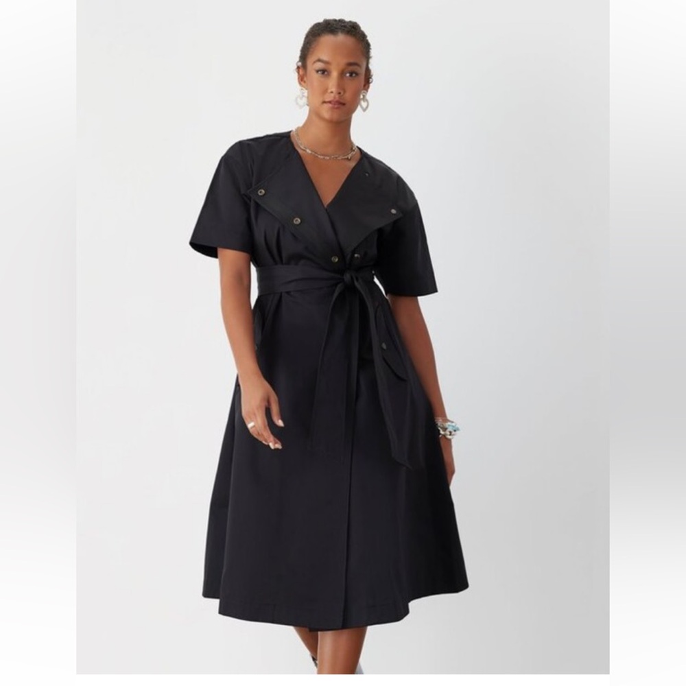 NEW, GSTQ LADIES convertible BLACK TRENCH COAT! SZ L! Sold out everywhere!